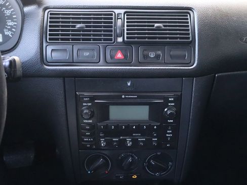 Used 2003 Volkswagen GTI 1.8T image 31