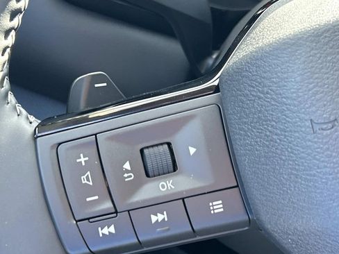 New 2026 Nissan Pathfinder Platinum AWD/4WD image 40