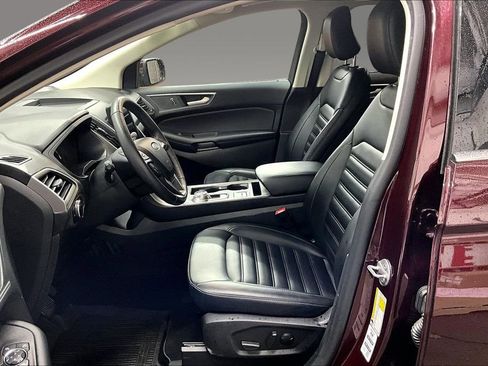 Used 2024 Ford Edge SEL w/ Convenience Package image 14