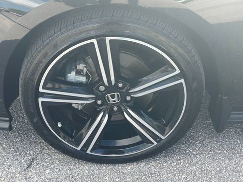 Used 2024 Honda Accord Sport image 17