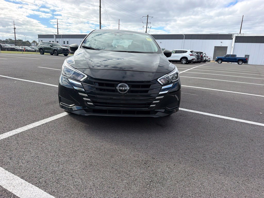 Used 2023 Nissan Versa S w/ S Plus Package FWD image 2