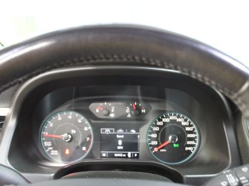 Used 2017 GMC Acadia SLE AWD/4WD image 18