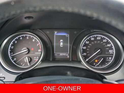 Used 2023 Toyota Camry SE FWD image 21
