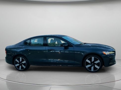 Used 2024 Volvo S60 T8 Ultimate AWD/4WD image 34