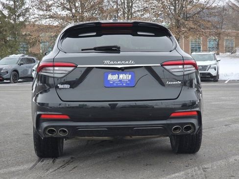 Used 2023 Maserati Levante Modena AWD/4WD image 13