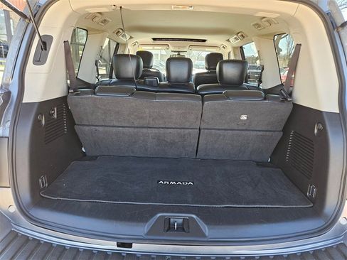 Used 2024 Nissan Armada SL image 25