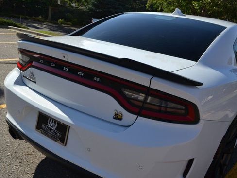 Used 2017 Dodge Charger R/T Scat Pack w/ Technology Group image 13