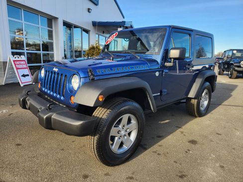Used 2012 Jeep Wrangler Rubicon w/ Dual Top Group image 5