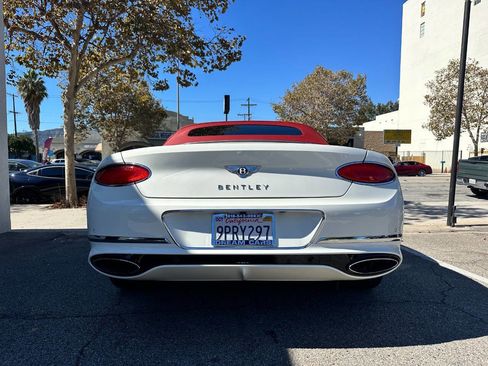 Used 2020 Bentley Continental GT image 9
