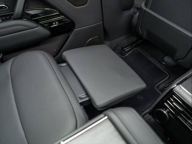 New 2026 Land Rover Range Rover Long Wheel Base SV AWD/4WD image 19