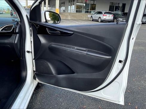 Used 2021 Chevrolet Spark LT image 56