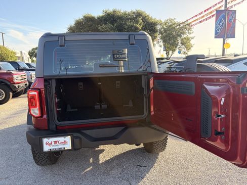 Used 2026 Ford Bronco 2-Door AWD/4WD image 8