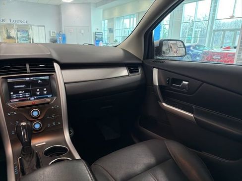 Used 2014 Ford Edge SEL w/ Equipment Group 205A image 28