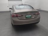 Used 2022 Chevrolet Malibu LT image 6