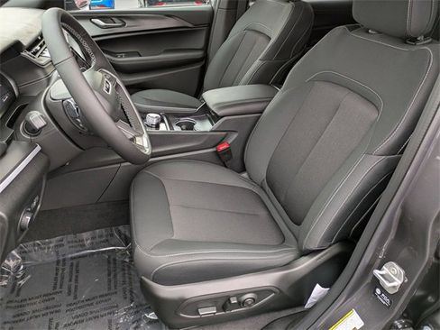 New 2025 Jeep Grand Cherokee L Laredo w/ Luxury Tech Group I image 11