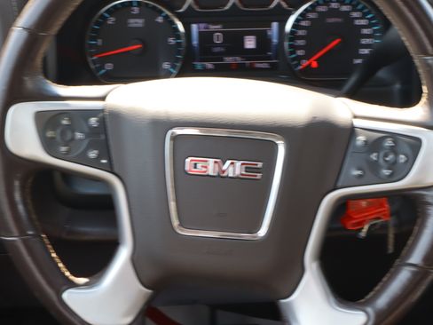 Used 2018 GMC Sierra 1500 SLT AWD/4WD image 14