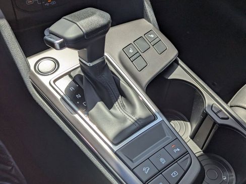 New 2026 Kia Sportage EX FWD image 28