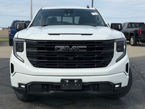 Used 2023 GMC Sierra 1500 Elevation w/ Elevation Premium Package image 3