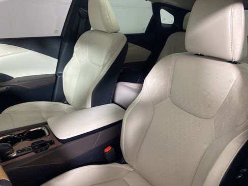 Certified 2023 Lexus RX 350 350 Luxury w/ Accessory Package image 12