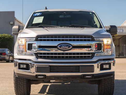 Certified 2019 Ford F150 XLT w/ Equipment Group 302A Luxury image 2