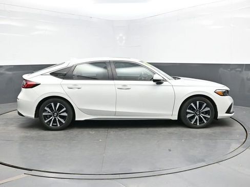Used 2023 Honda Civic EX-L image 8