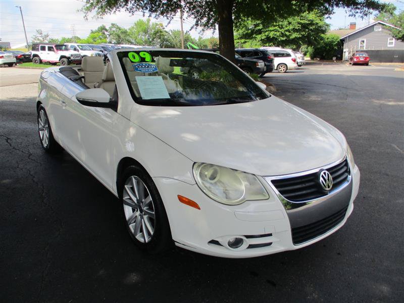 Used 2009 Volkswagen Eos Komfort FWD image 1