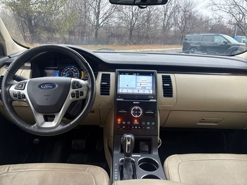 Used 2017 Ford Flex Limited image 13
