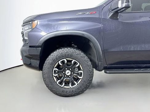 Used 2022 Chevrolet Silverado 1500 ZR2 image 32