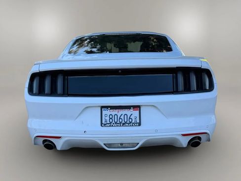 Used 2015 Ford Mustang GT RWD image 13