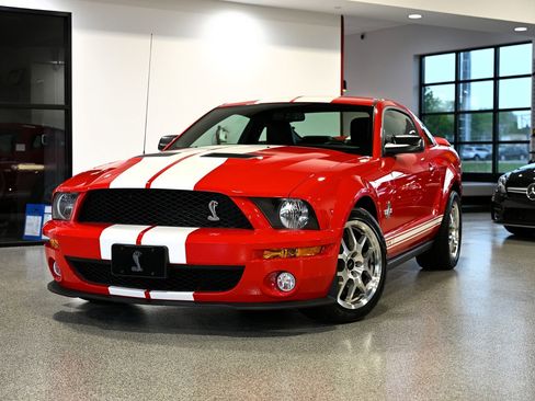 Used 2007 Ford Mustang Shelby GT500 RWD image 1