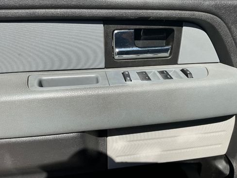 Used 2014 Ford F150 XLT w/ Equipment Group 302A Luxury AWD/4WD image 16