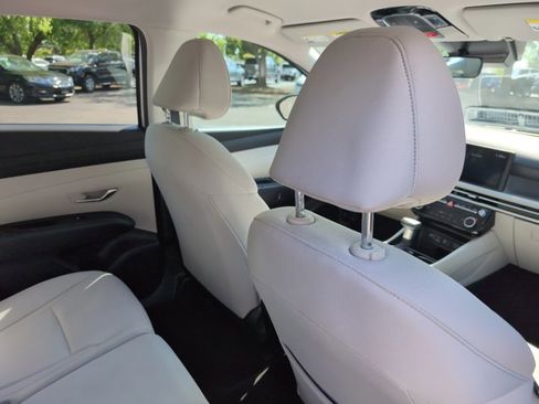 Certified 2025 Hyundai Tucson SEL image 21