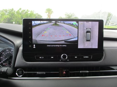 Used 2025 Mitsubishi Outlander SE FWD image 17