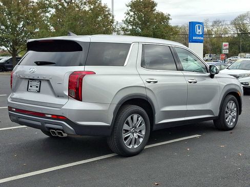 Used 2023 Hyundai Palisade SEL image 6