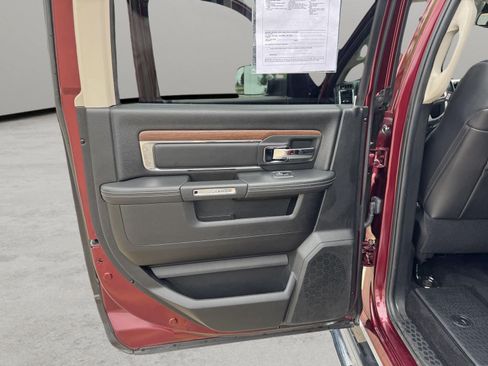 Used 2016 RAM 1500 Laramie w/ Convenience Group AWD/4WD image 12