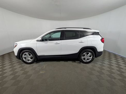 Used 2020 GMC Terrain SLE w/ Driver Convenience Package FWD image 24