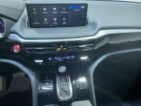 Used 2024 Acura MDX SH-AWD w/ Technology Package image 16