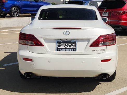 Used 2013 Lexus IS 250C w/ Luxury Pkg RWD image 6