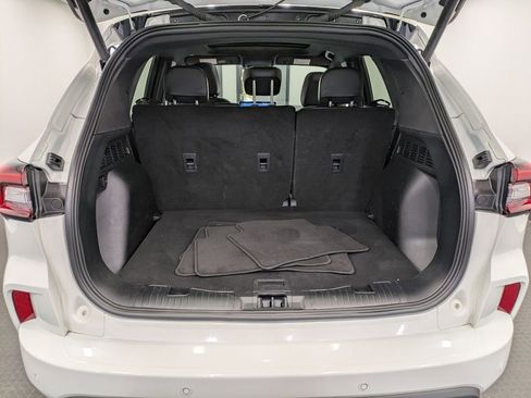 Used 2024 Ford Escape ST-Line w/ Tech Pack #1 AWD/4WD image 25