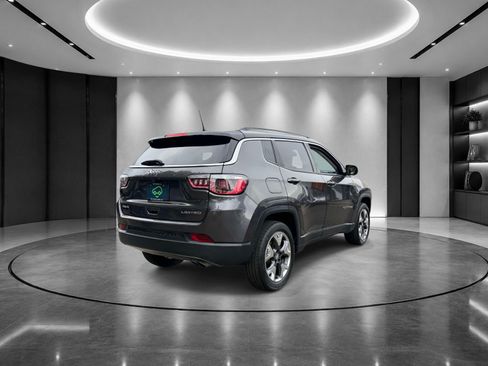 Used 2020 Jeep Compass Limited AWD/4WD image 5