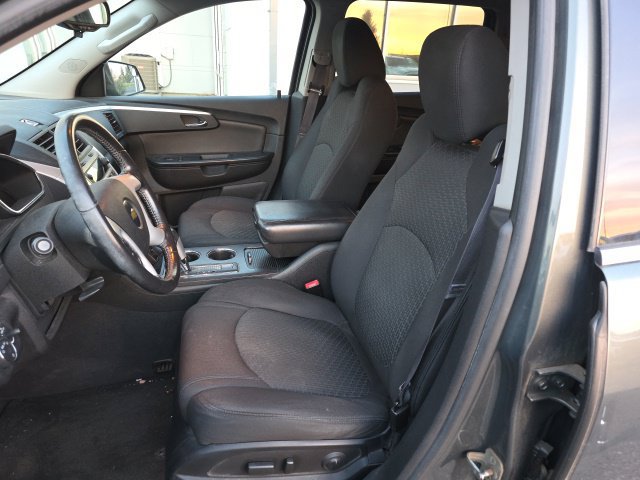 Used 2011 Chevrolet Traverse LT w/ Personal Connectivity Package AWD/4WD image 12
