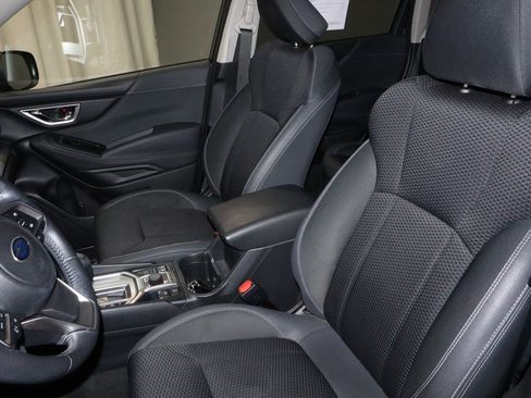 Used 2022 Subaru Forester Premium image 26