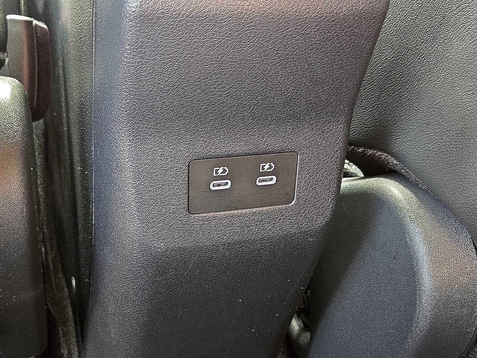 Used 2025 Nissan Kicks SR w/ Illumination Package AWD/4WD image 16