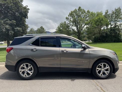 Used 2018 Chevrolet Equinox Premier FWD image 8