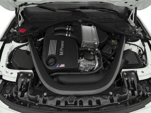 Used 2016 BMW M4 Coupe RWD image 13