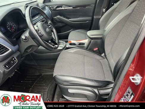 Used 2021 Kia Seltos S image 17