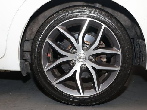 Used 2021 Acura ILX w/ Premium Package image 25