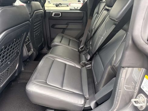 New 2025 Ford Bronco Badlands AWD/4WD image 7