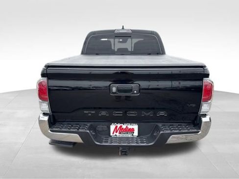 Used 2023 Toyota Tacoma TRD Off-Road w/ Black Out Package (TMS) image 6