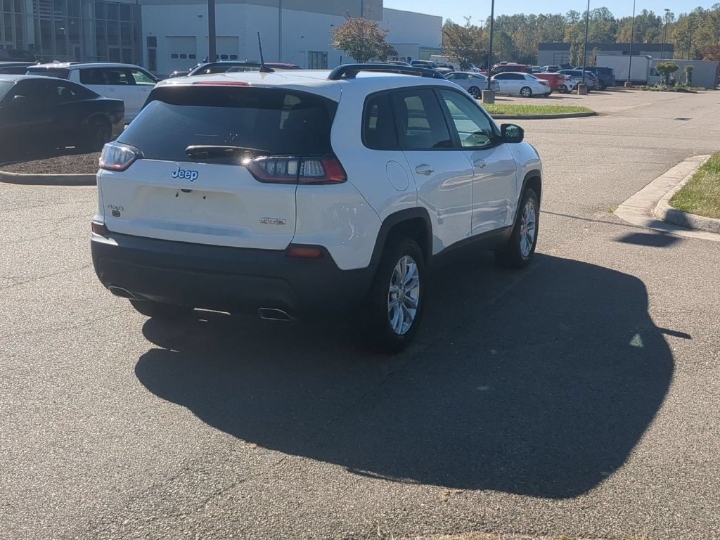 Certified 2022 Jeep Cherokee Latitude Lux AWD/4WD image 5
